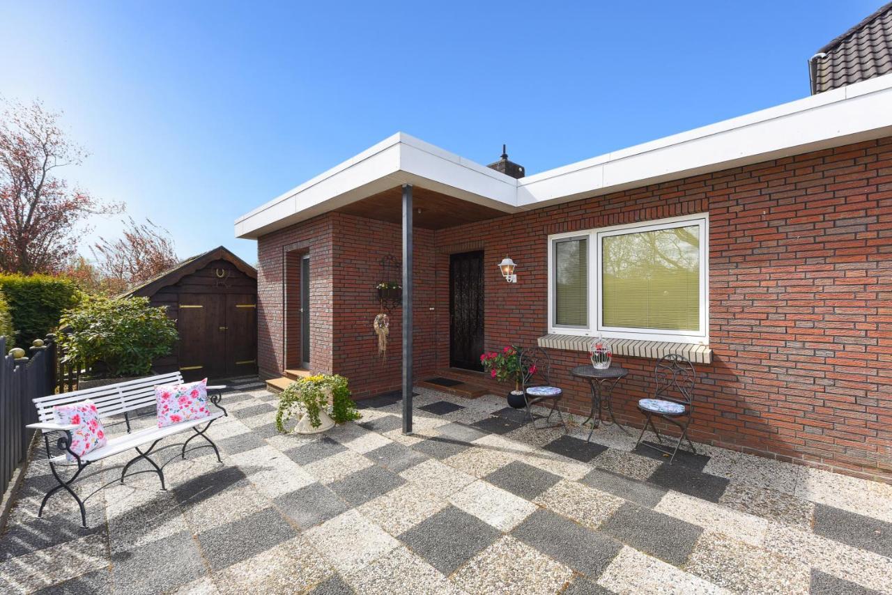 Haus Sonne & Meer Esens Exterior photo